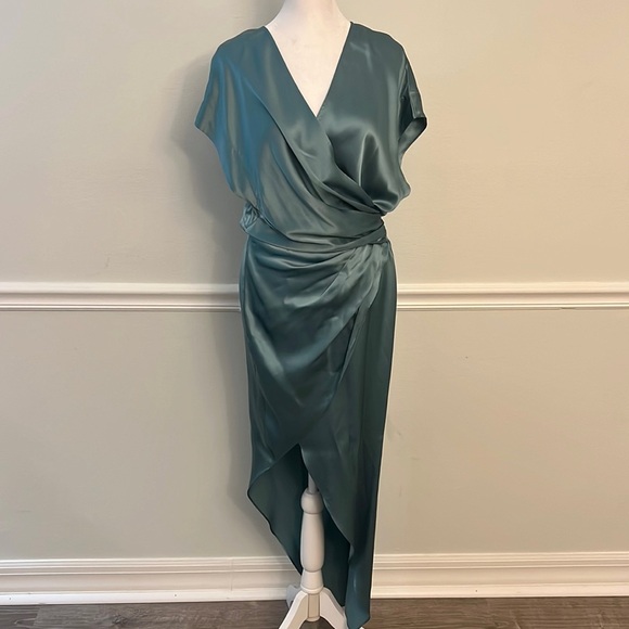 Elegant Asymmetrical Teal Dress - Picture 1 of 14